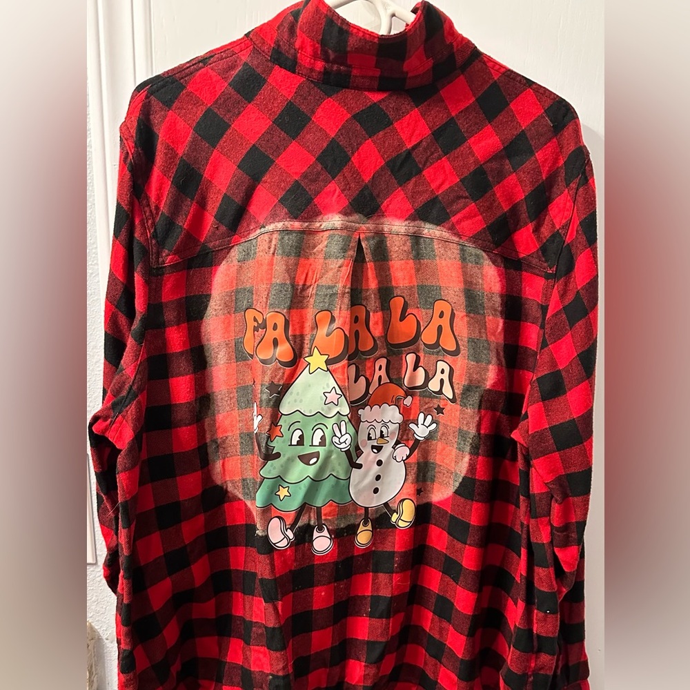 Red and black Plaid Holiday Shirt.  Women’s 2X